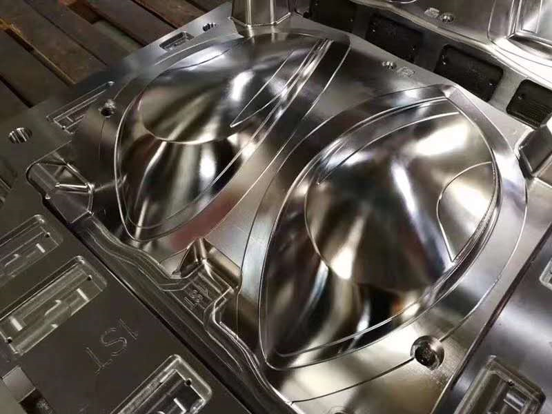 葛利茲模具鋼應用于汽車(chē)塑料件（一）